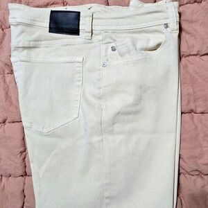 Mens Liverpool cream jeans, 38x30. Like new.